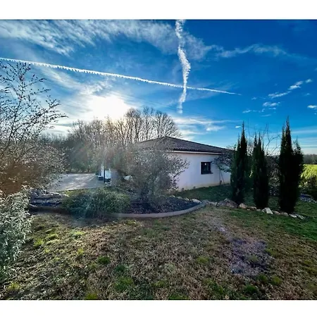 Dans Maison Moderne Confort